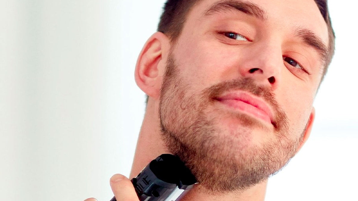 routine-uomo-riequilibrante-rasatura